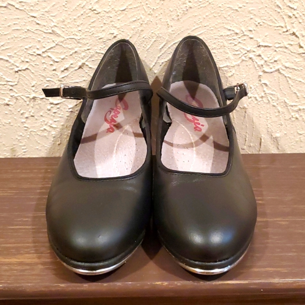 Capezio Women's Ballet & Dance Shoes 🩰